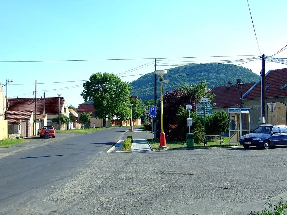Rovné