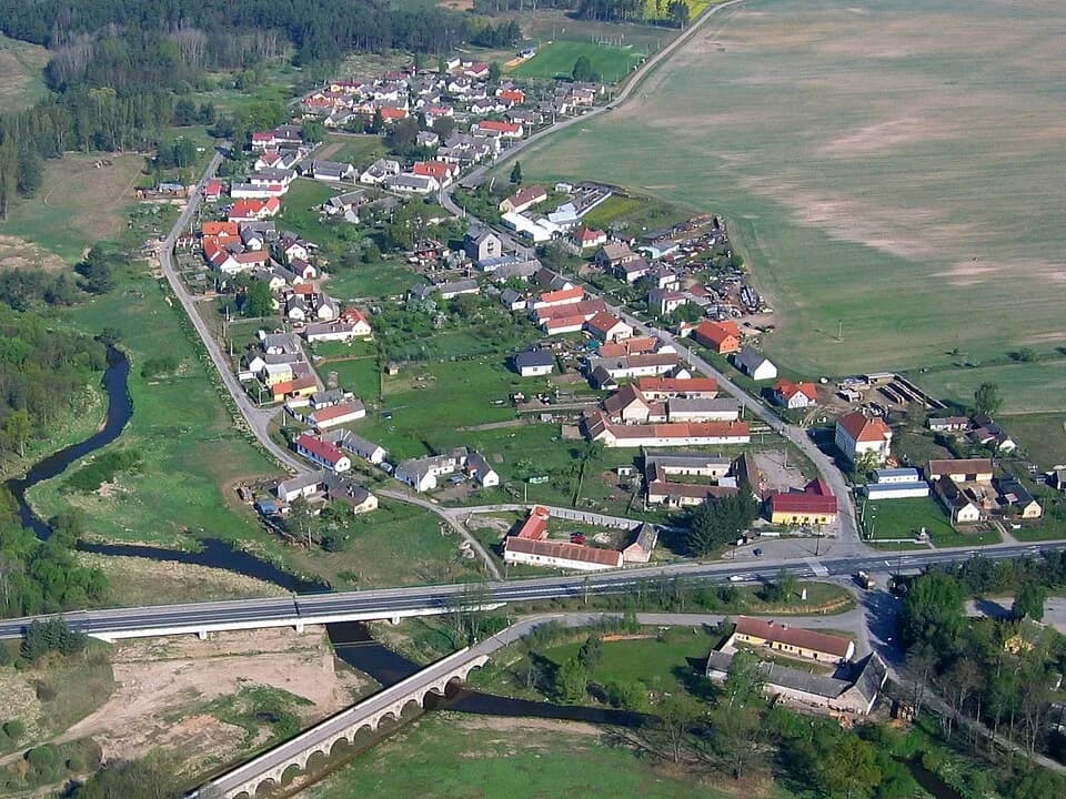 Stará Hlína