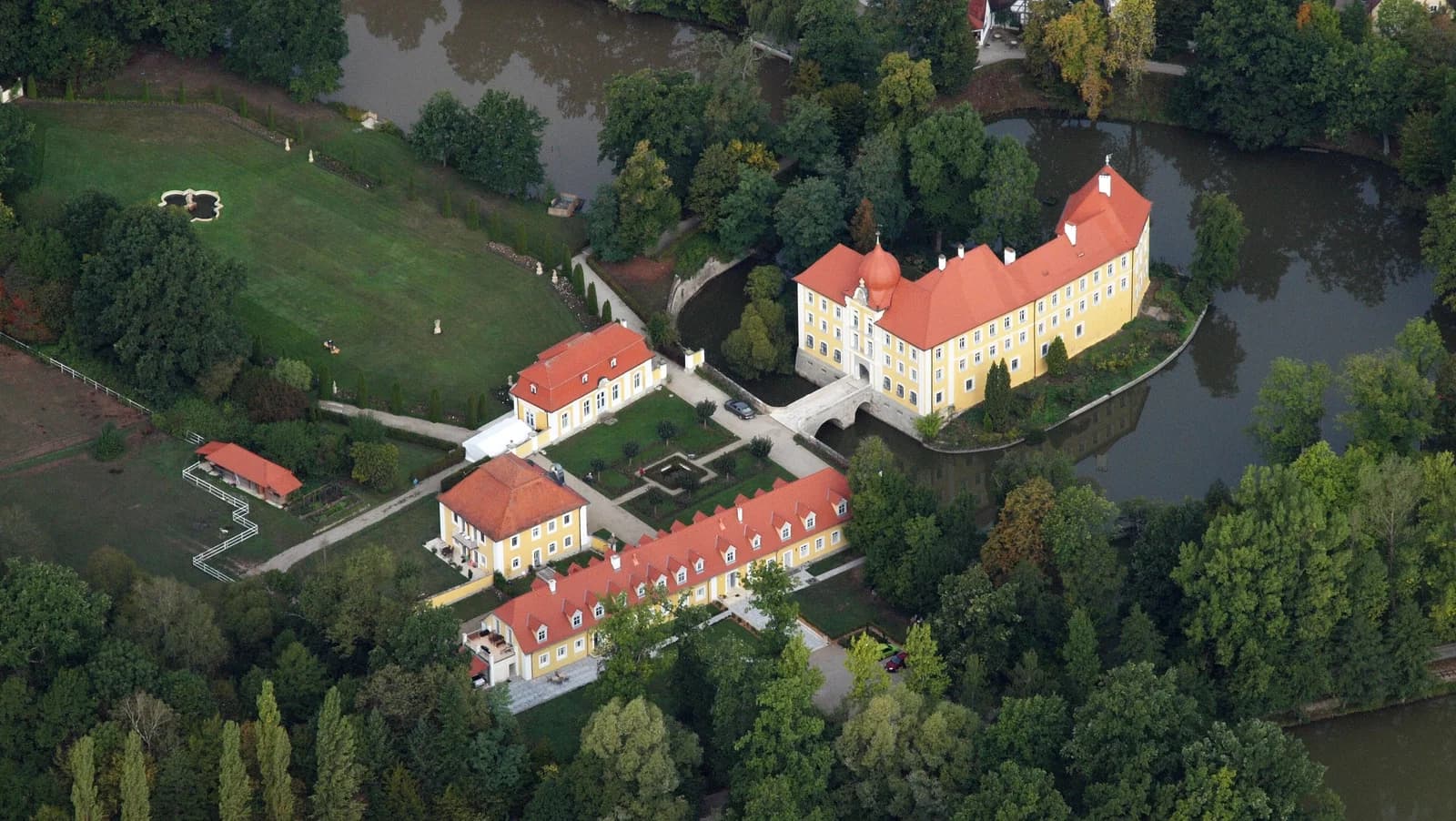 Thurn