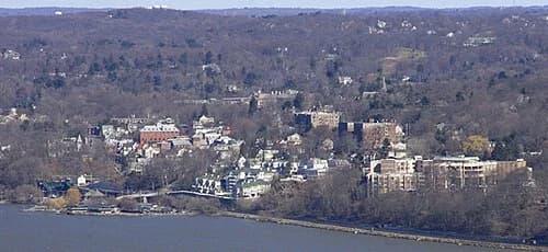 Dobbs Ferry