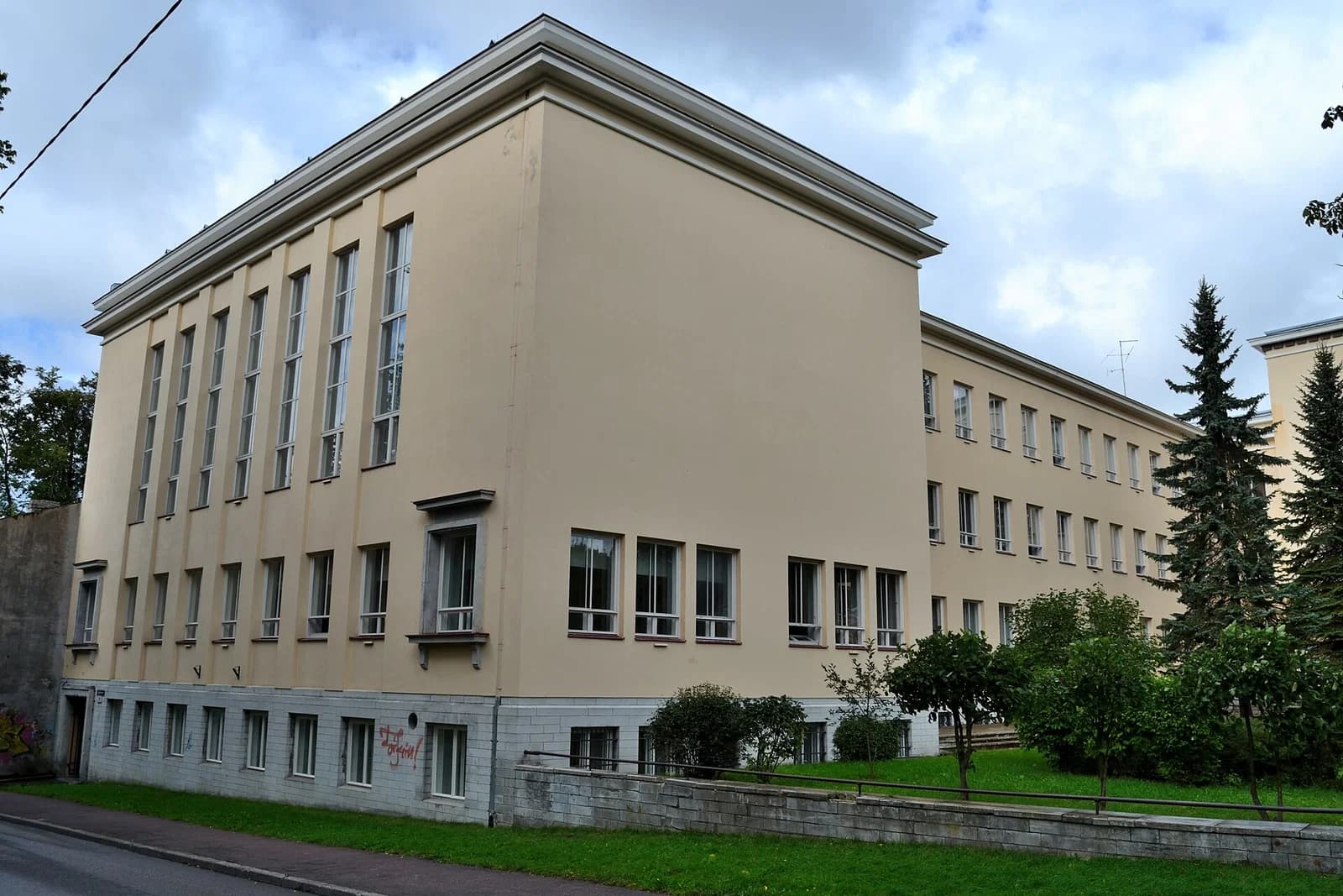 Jakob Westholm Gymnasium