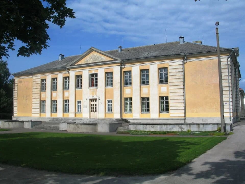 Orissaare Gymnasium