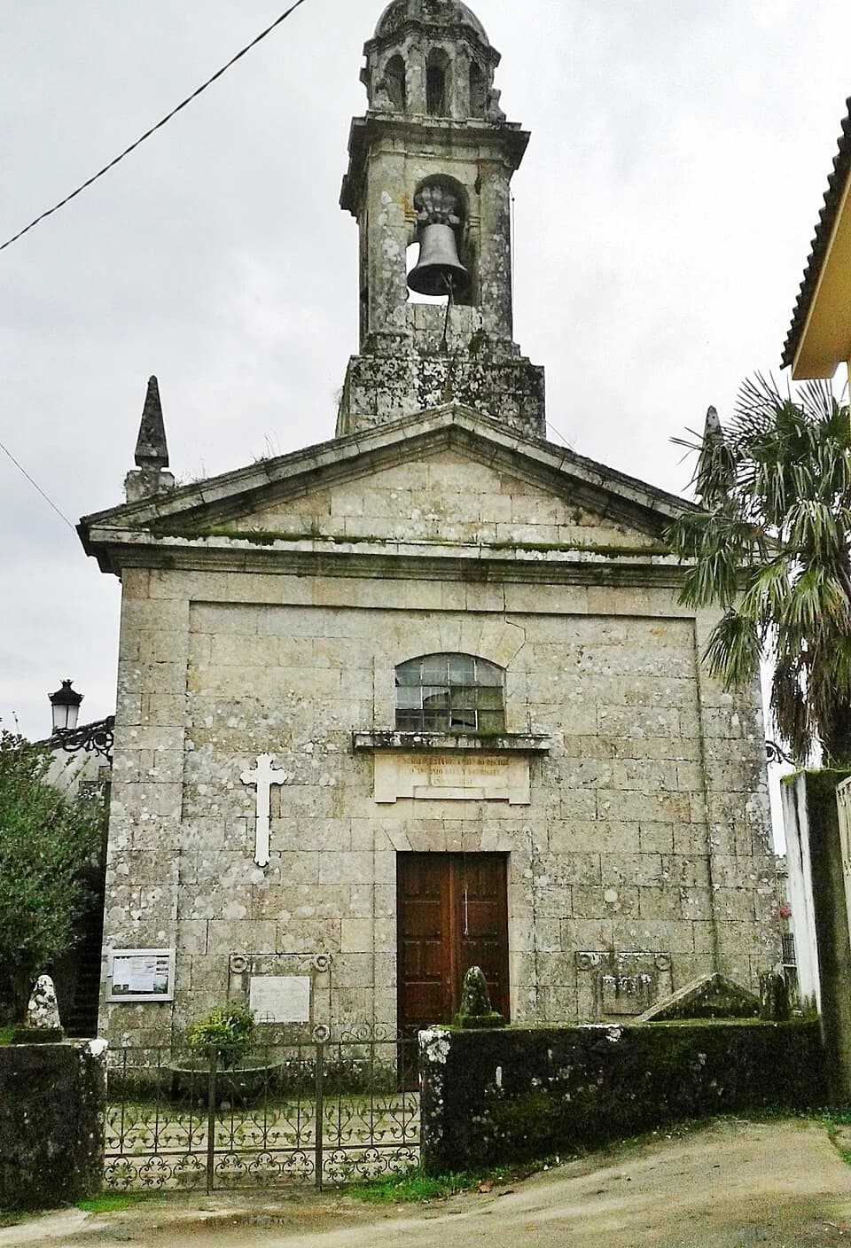 Oural, Boqueixón