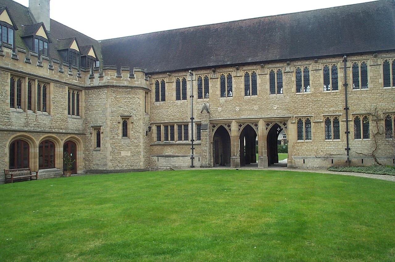 St Cross College