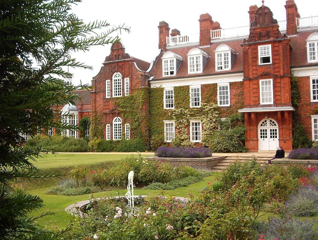 Newnham College
