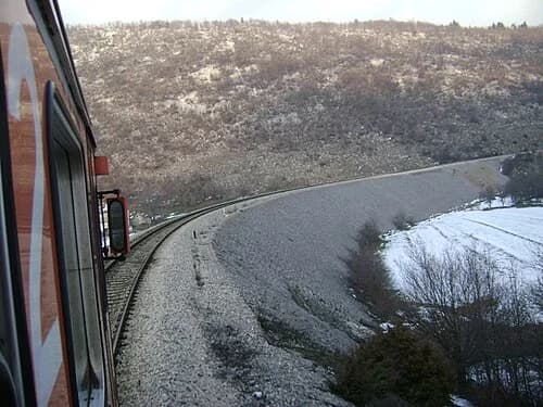 Vrhovine
