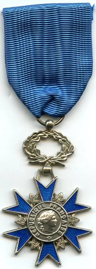 Ritter des nationalen Verdienstordens