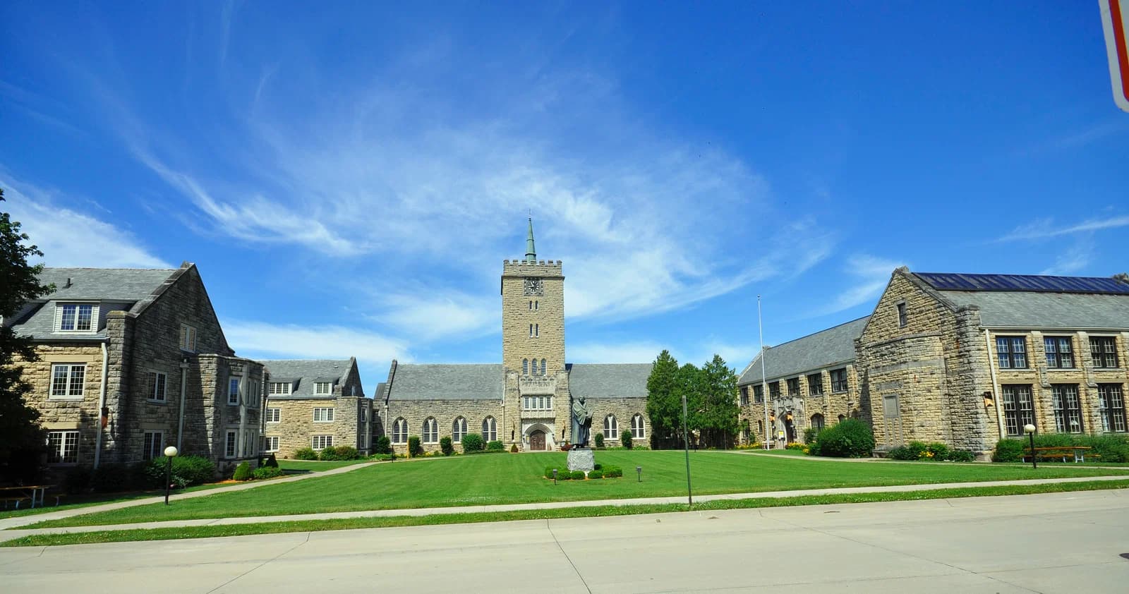 Wartburg Theological Seminary