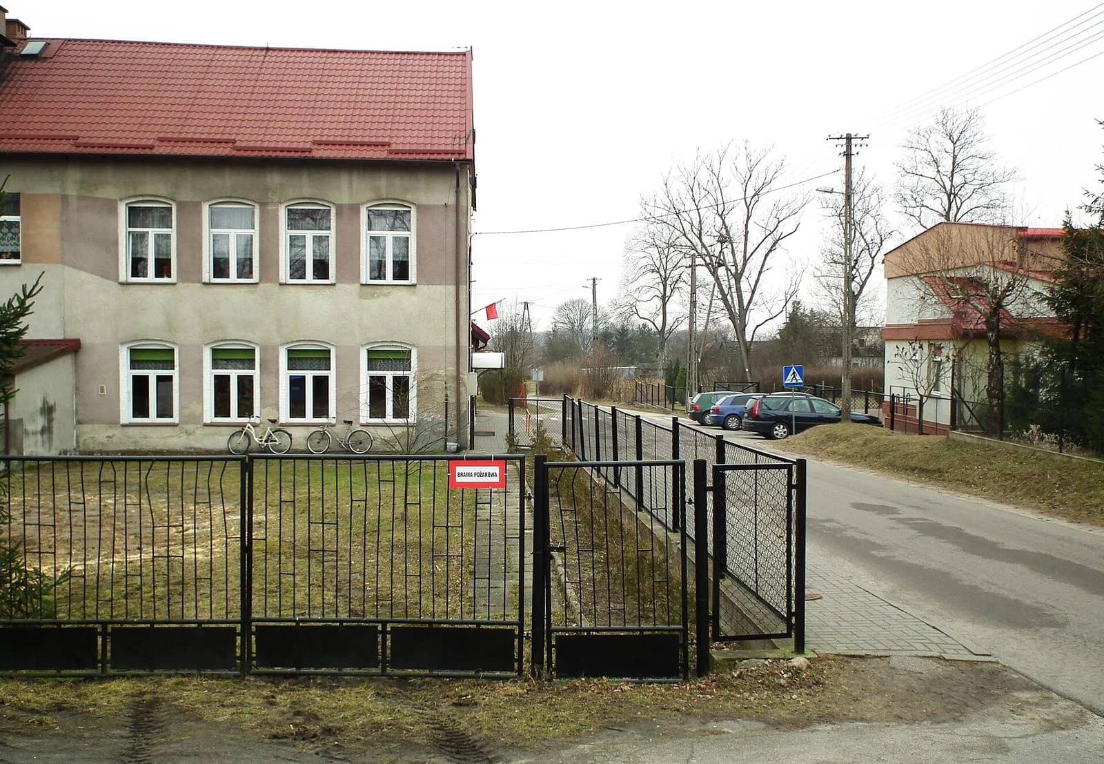 Krzemieniewo (Czarne)