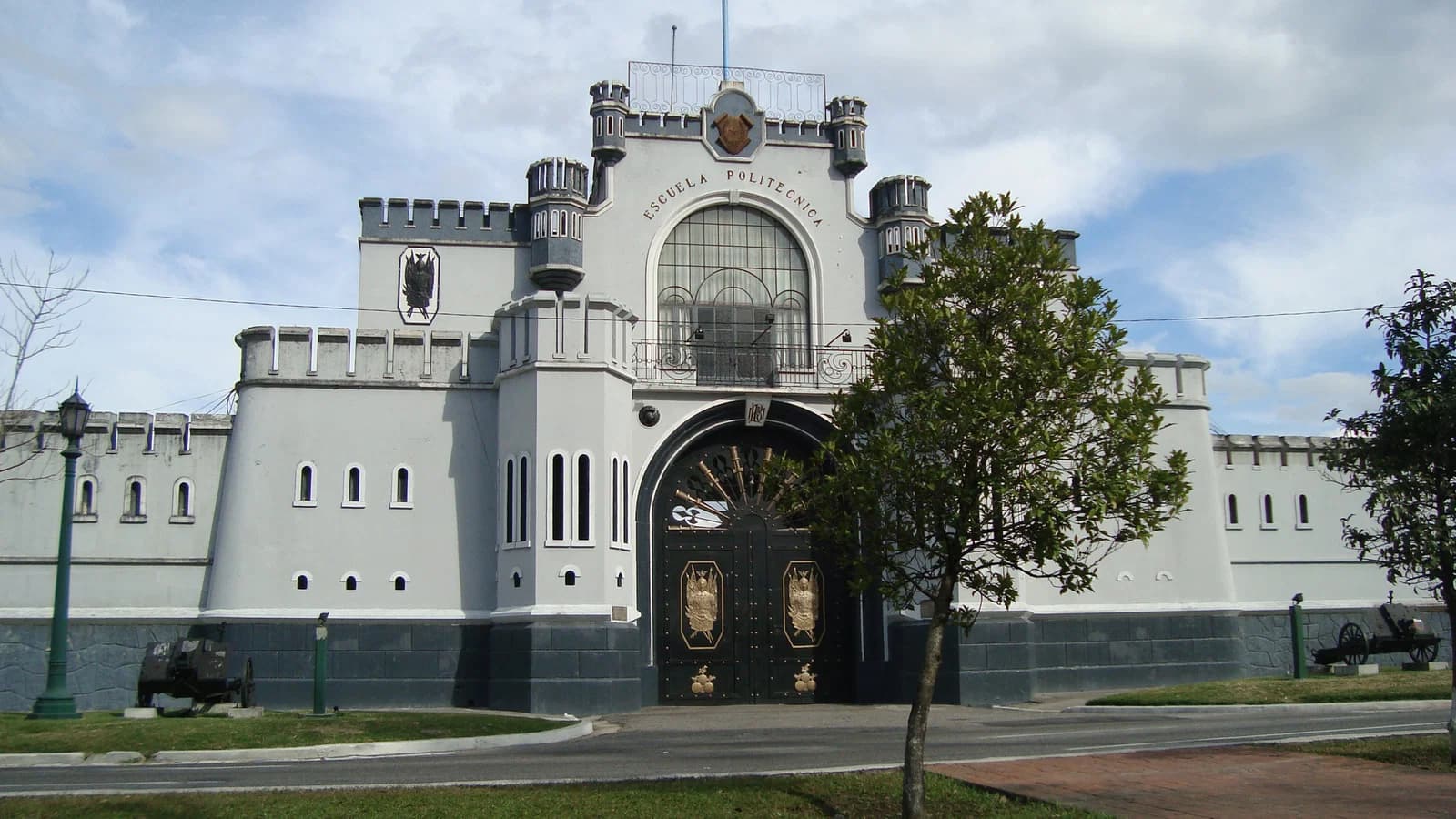 Escuela Politécnica (Guatemala)
