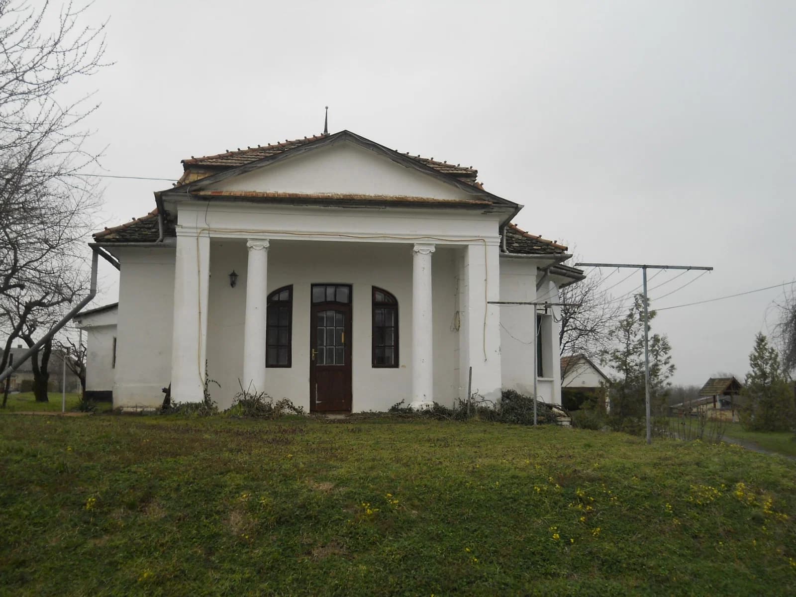 Uzdborjád