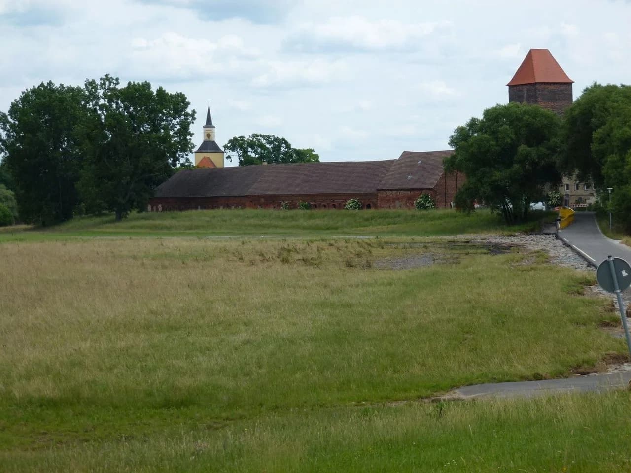 Gruna