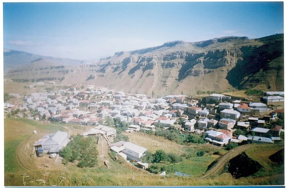 Laksky District