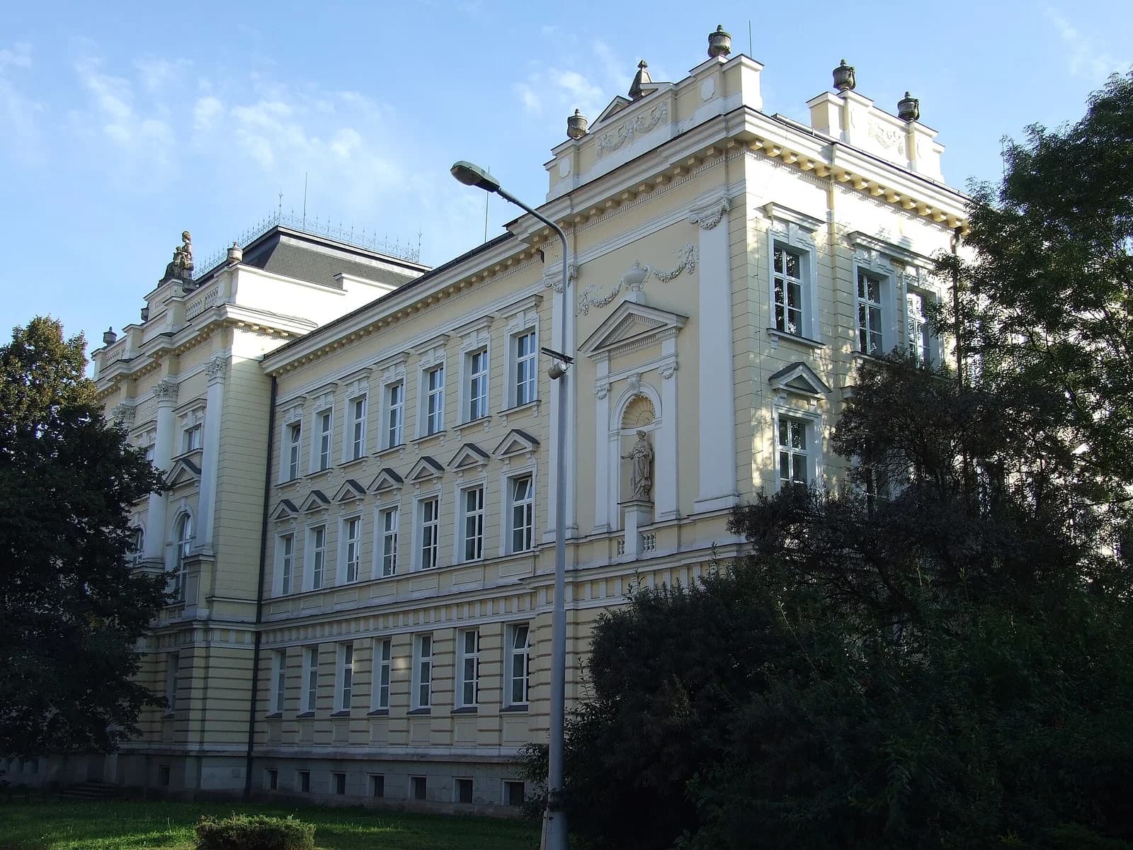 Jiráskovo gymnázium Náchod
