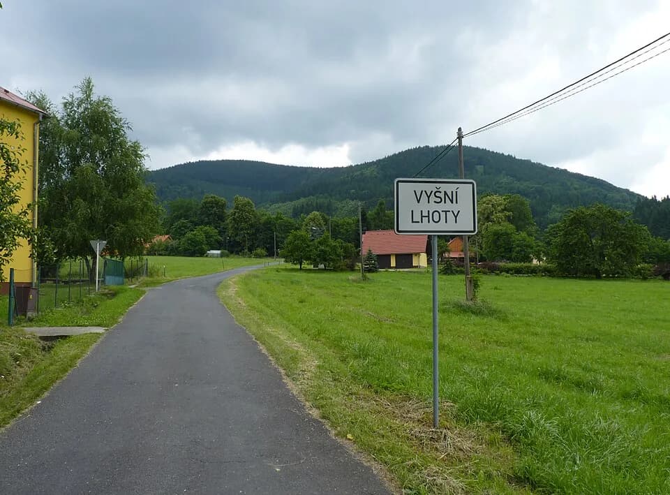 Vyšní Lhoty