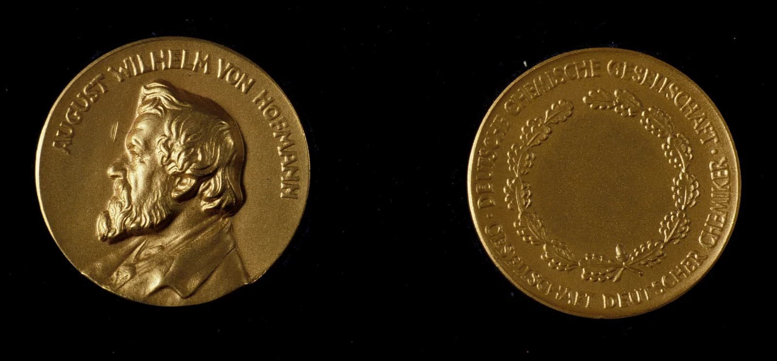 August Wilhelm von Hofmann Medal