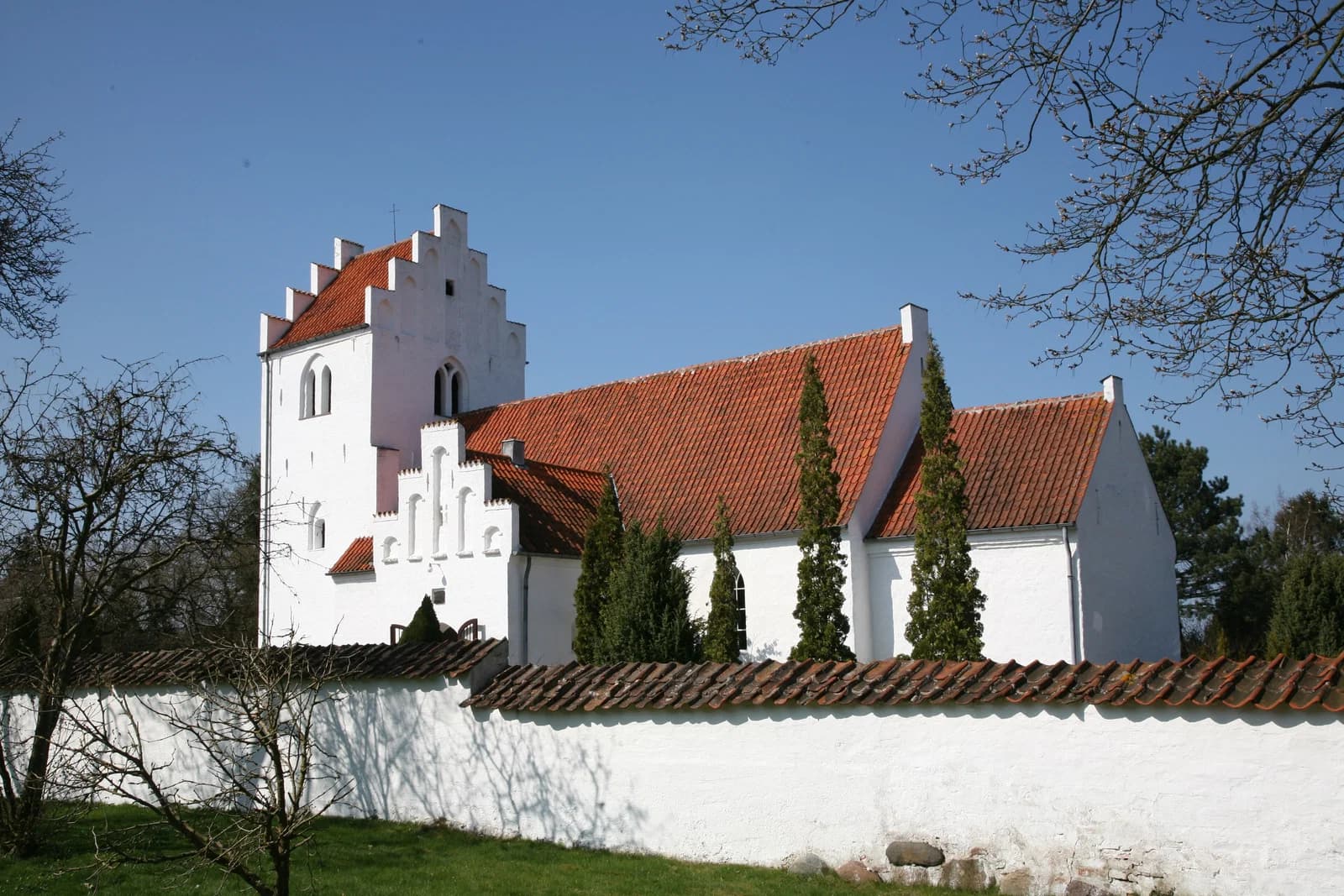 Lynge Parish