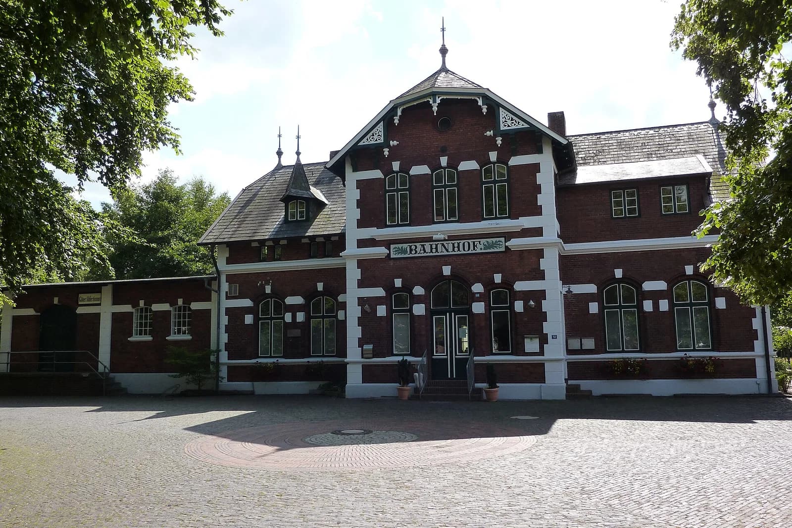 Neuenburg