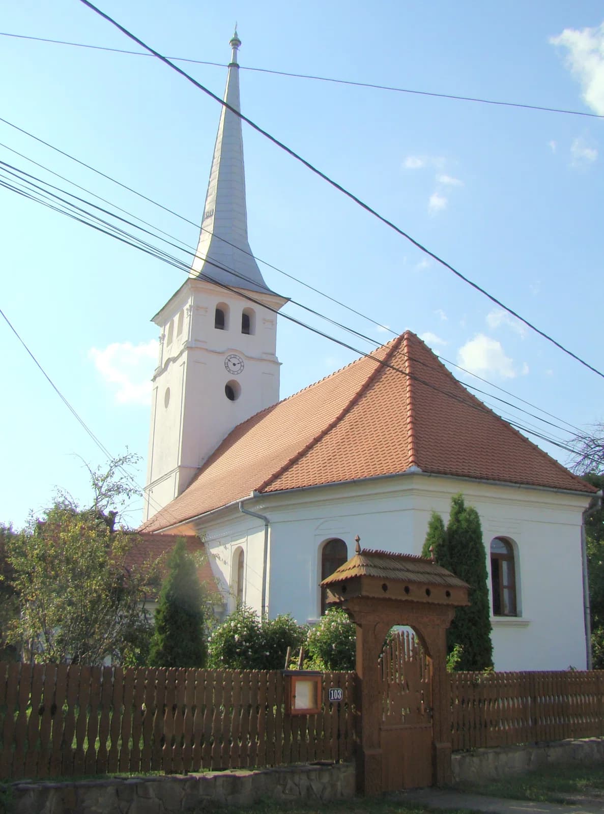 Tăureni