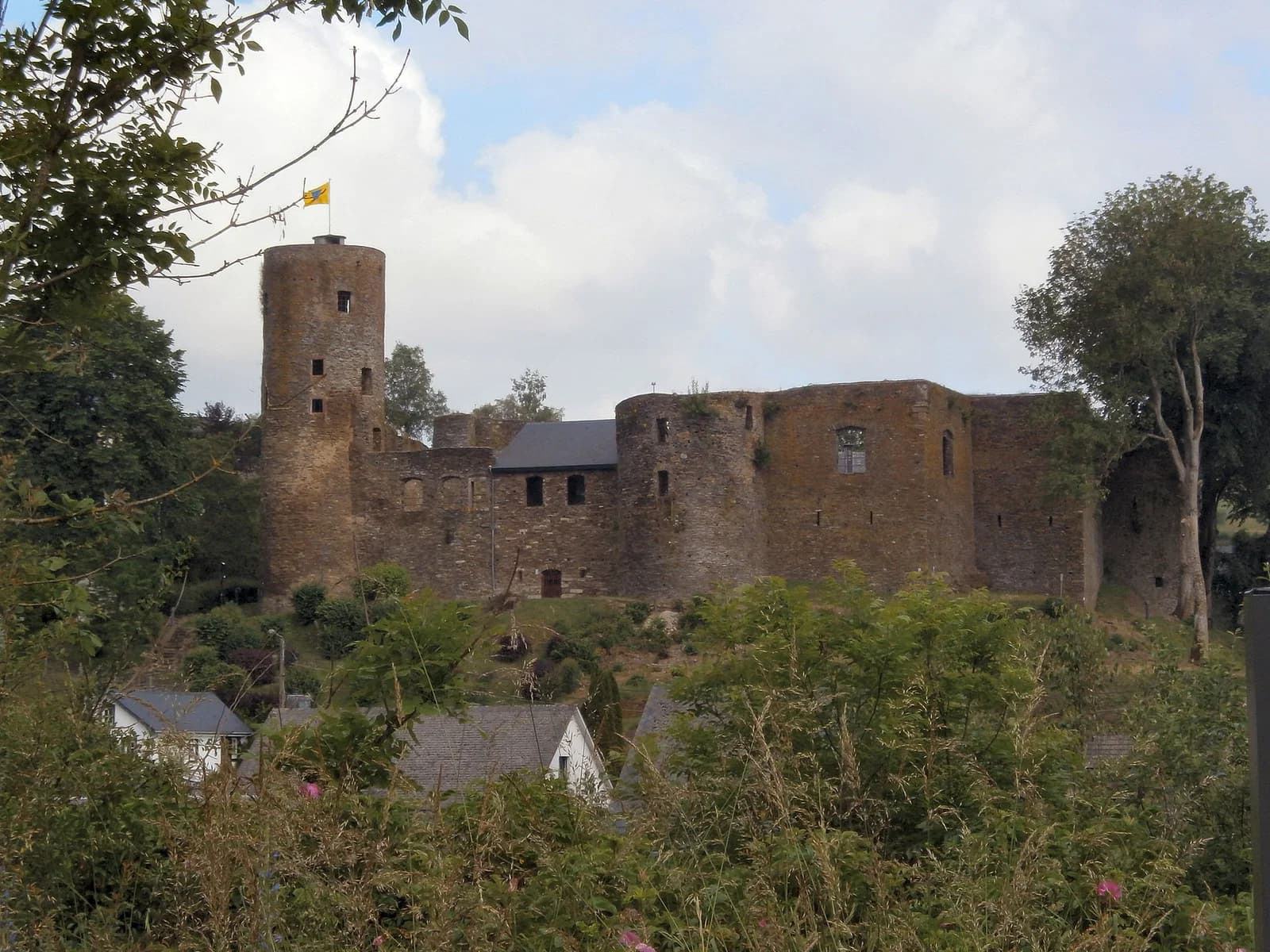 Burg-Reuland