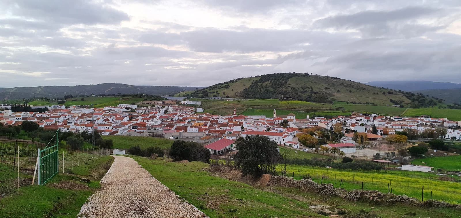 Almadén de la Plata