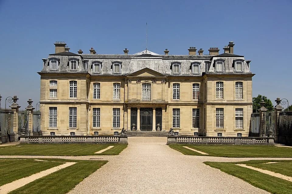 Schloss Champs-sur-Marne