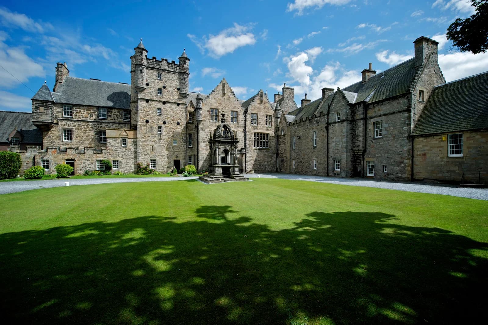 Loretto School