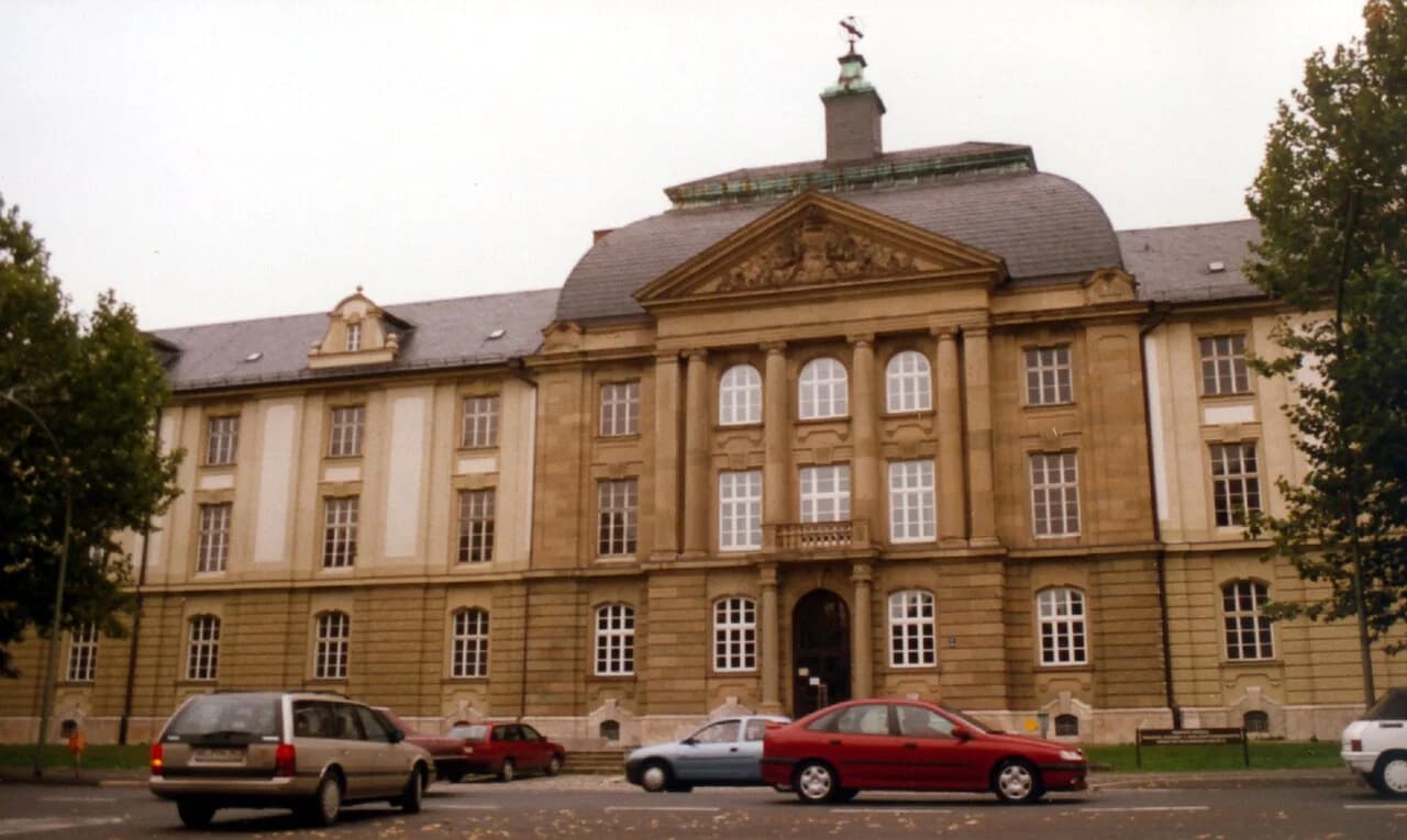 Julius-Maximilians-Universität Würzburg