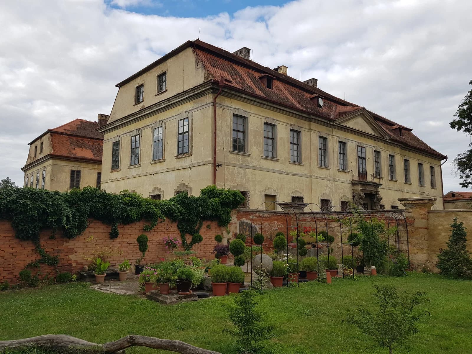 Křimice Castle