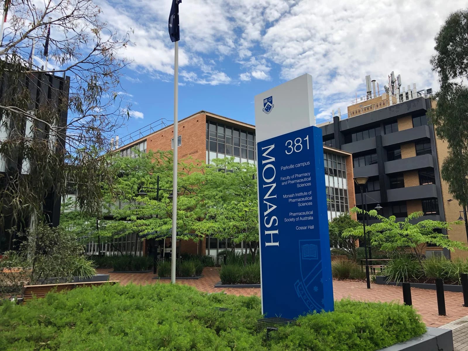 Monash University Faculty of Pharmacy and Pharmaceutical Sciences
