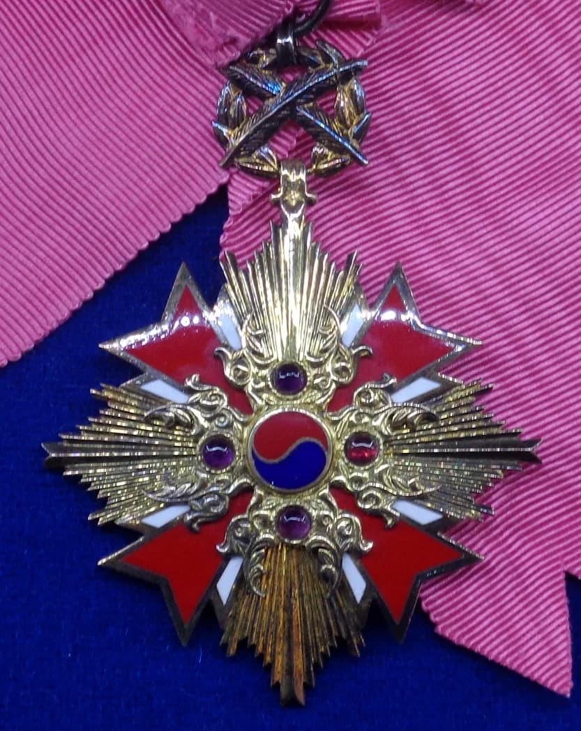 Order of Diplomatic Service Merit