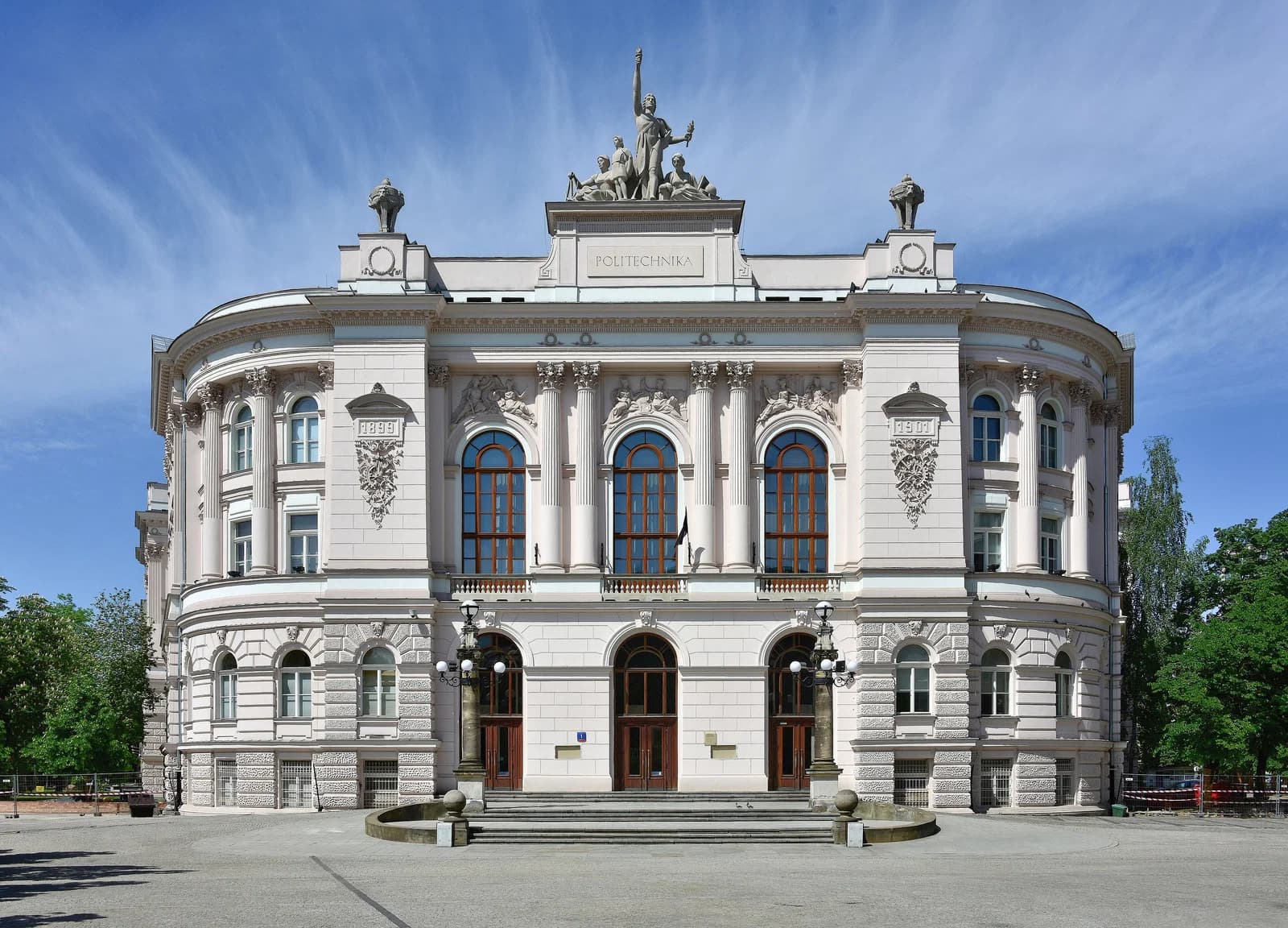Technische Universität Warschau