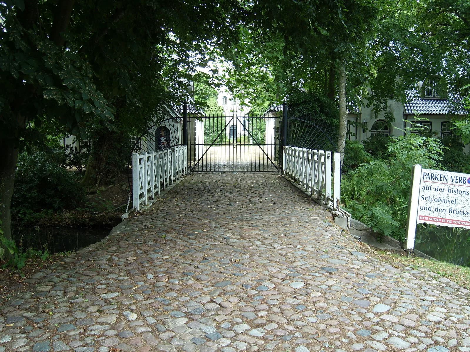 Schloss Heiligenstedten