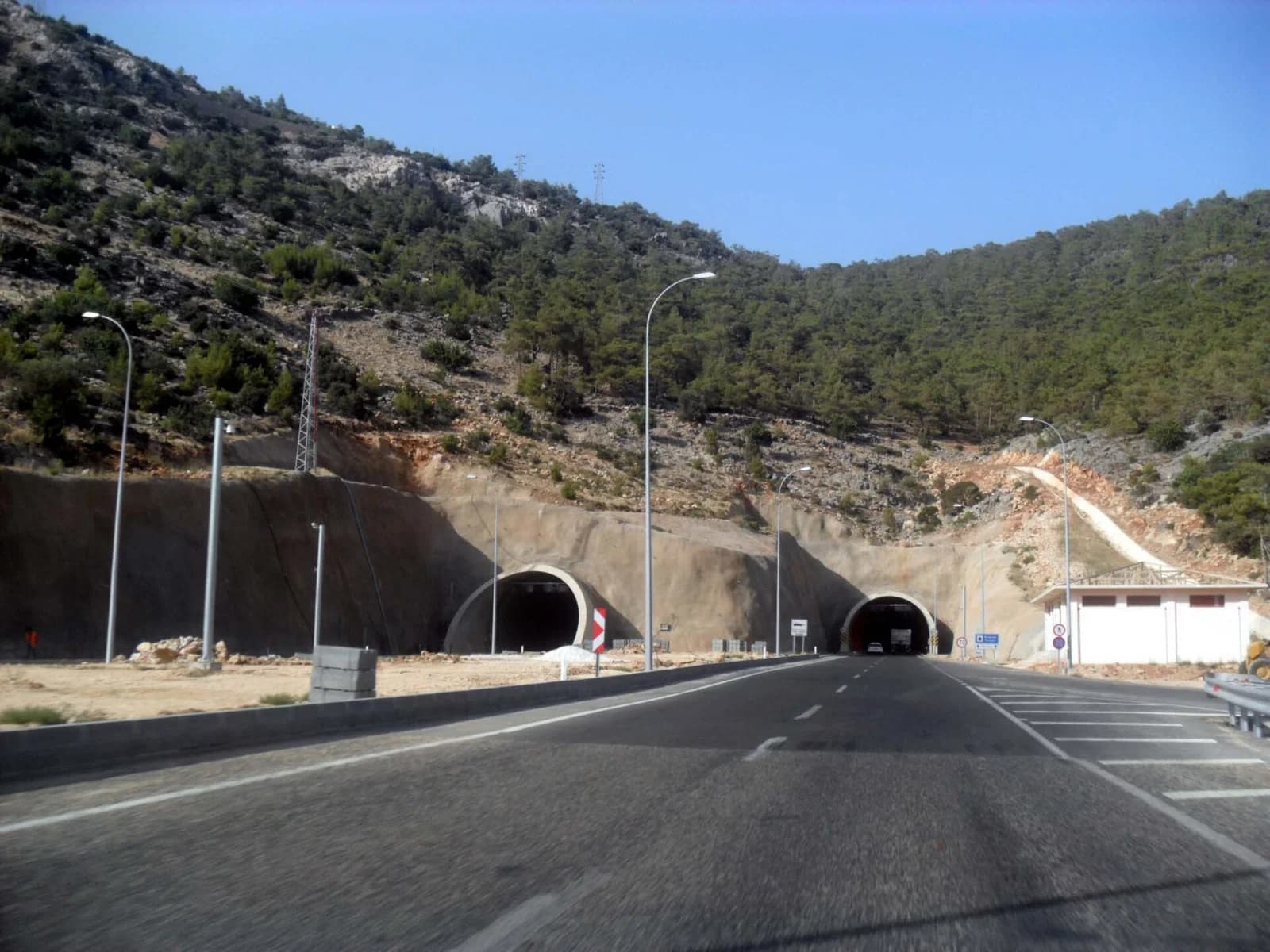 Boğsak Tunnel