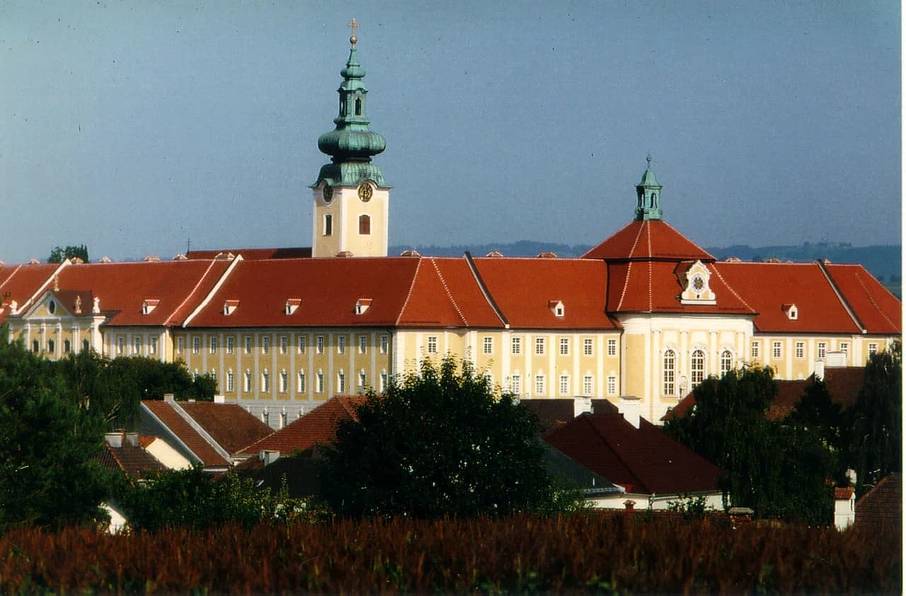 convent Gymnasium in Seitenstetten