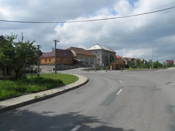 Senetářov