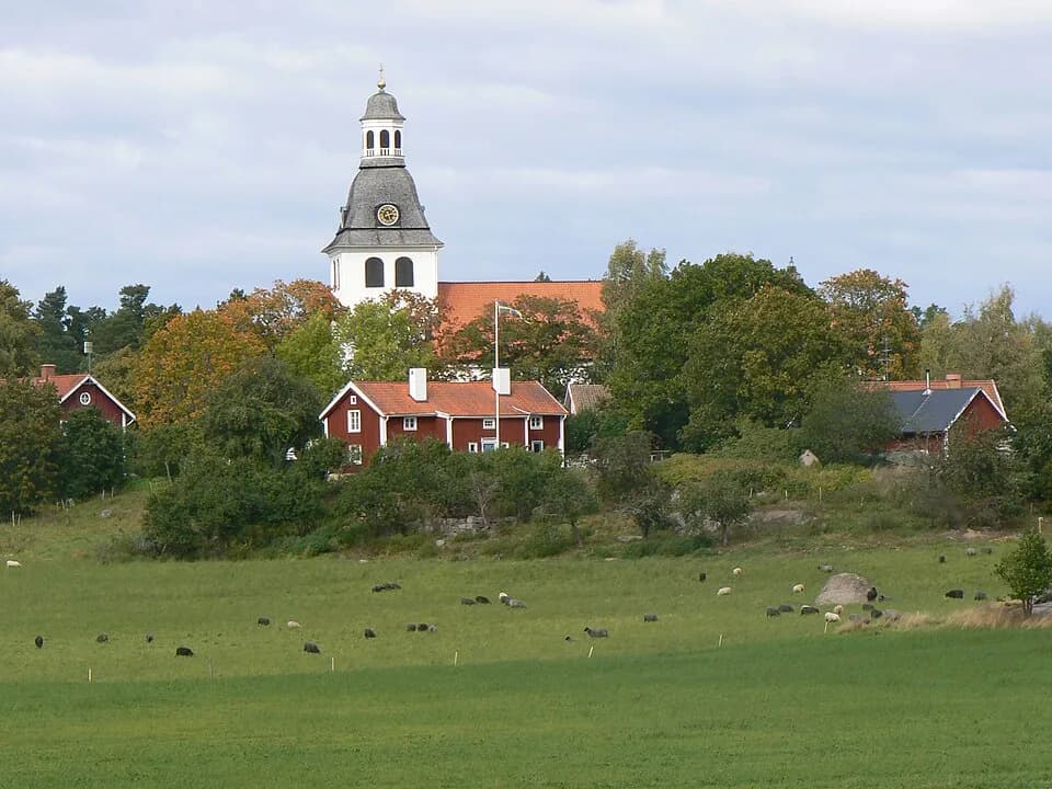 Vårdnäs församling