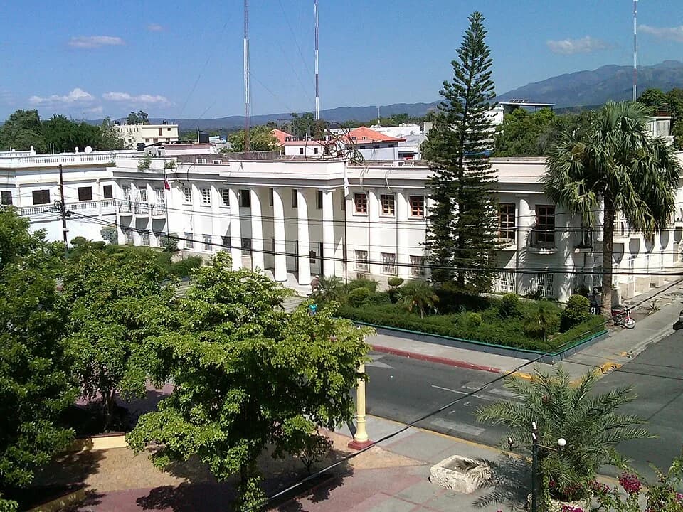 Azua