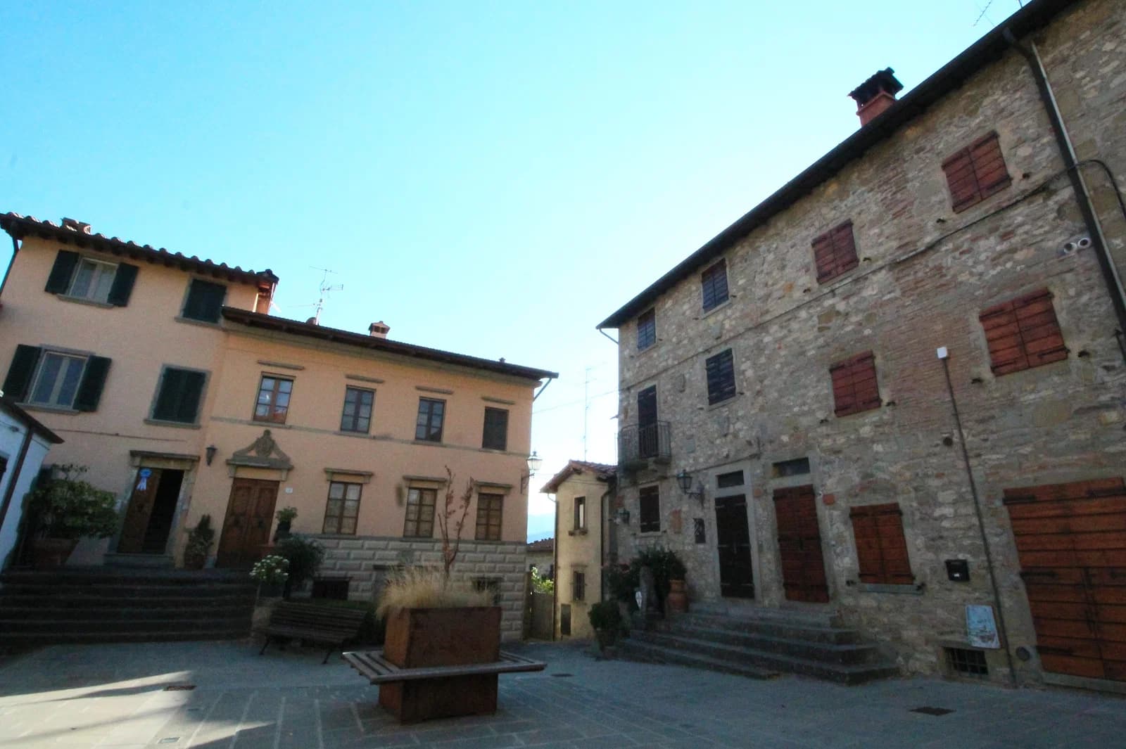 Borgo alla Collina