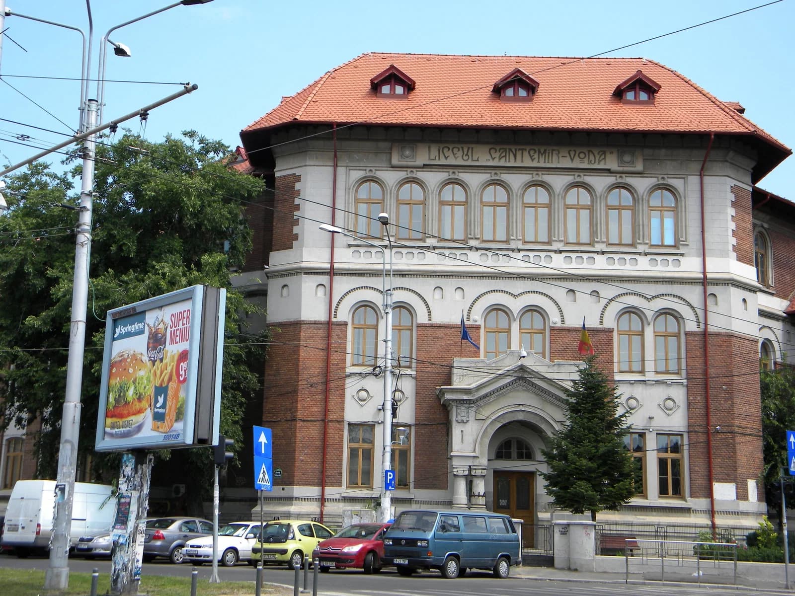 Cantemir Vodă National College