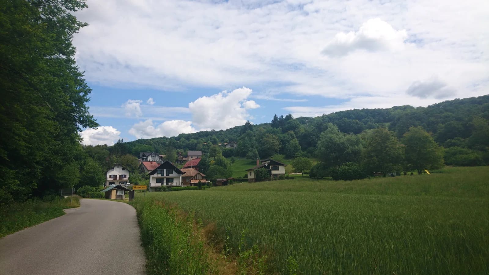 Mrzlava vas
