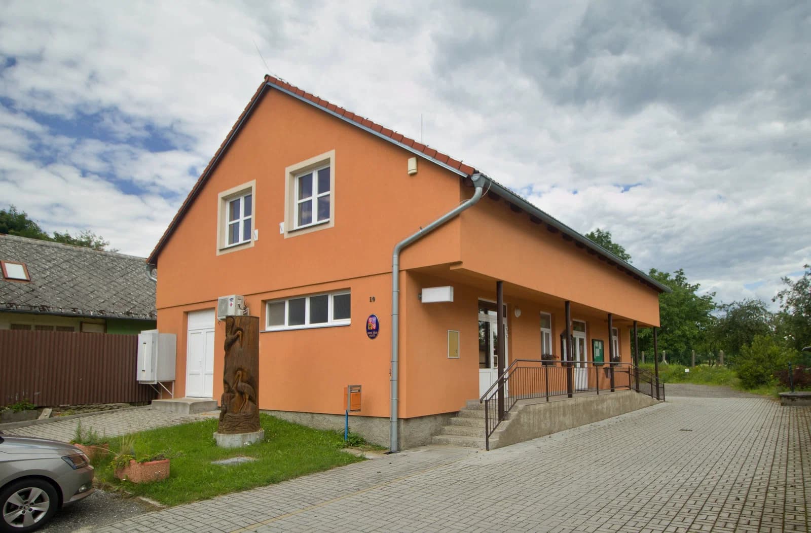 Nemyšl