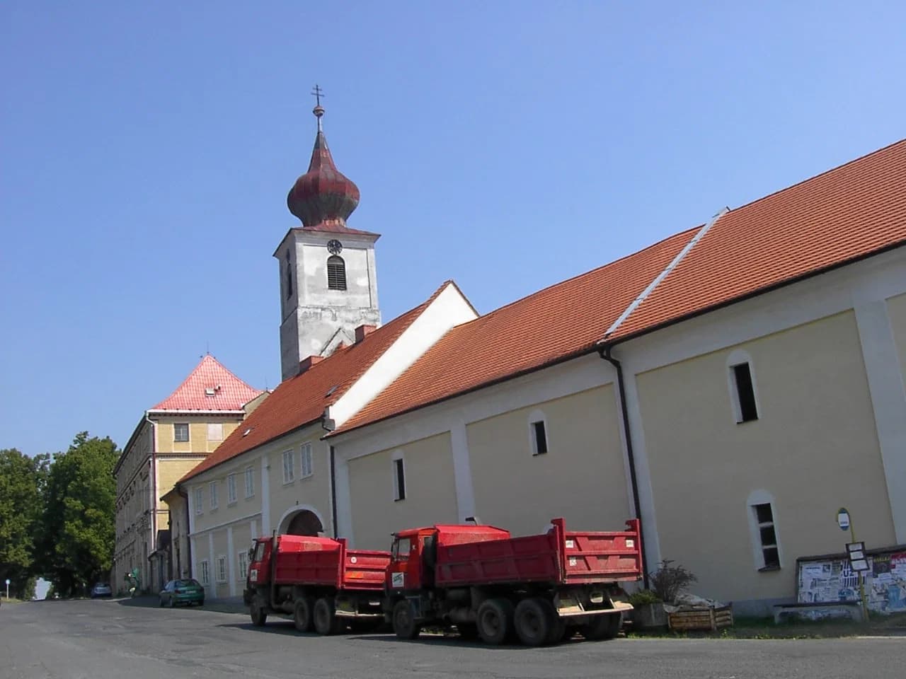 Trhanov