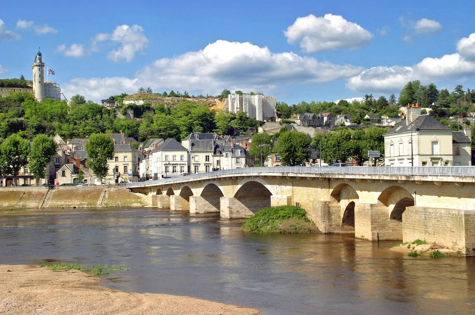 Chinon