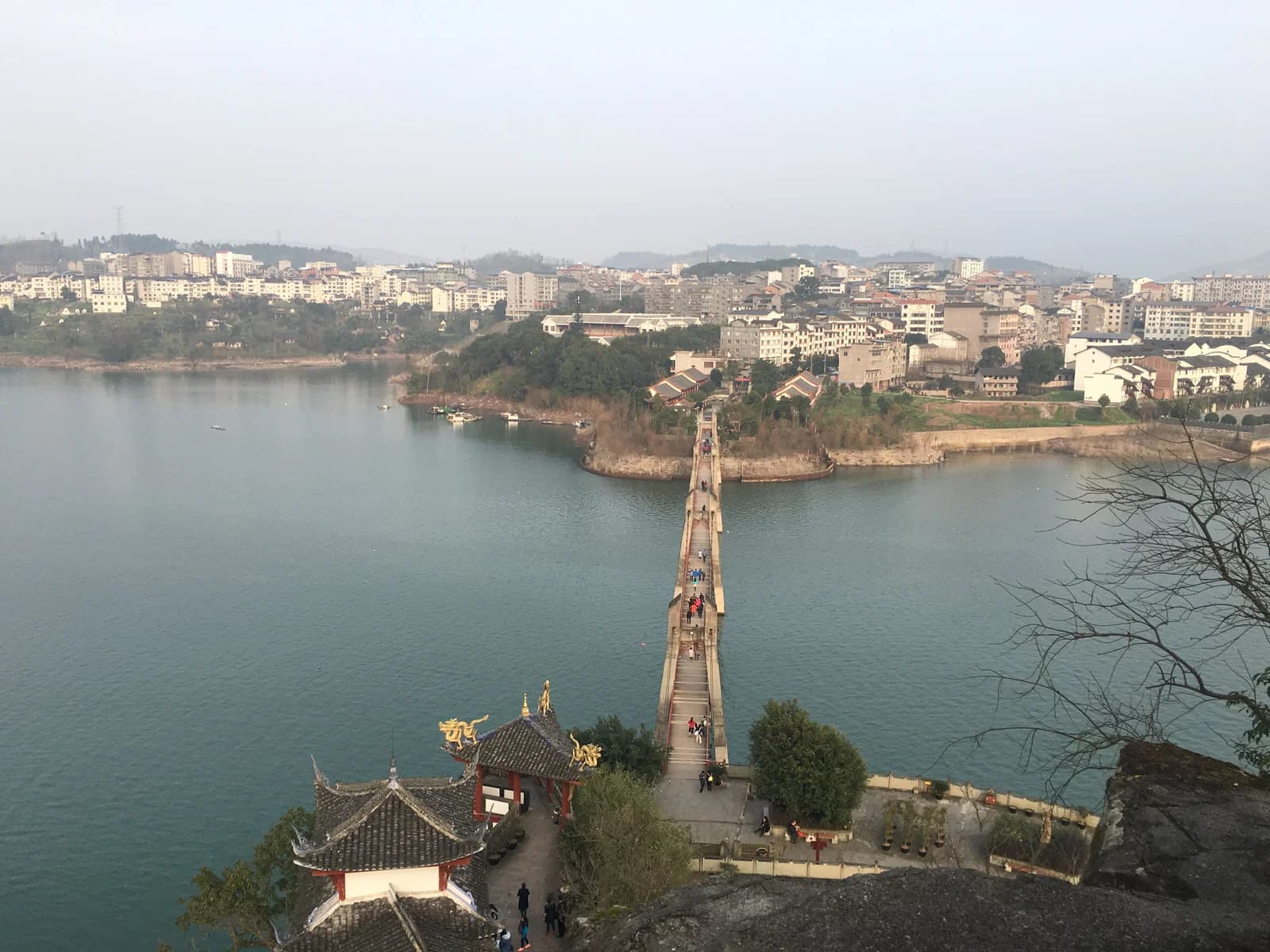Zhong