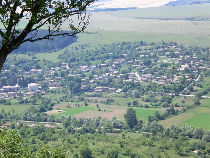 Aprilovo