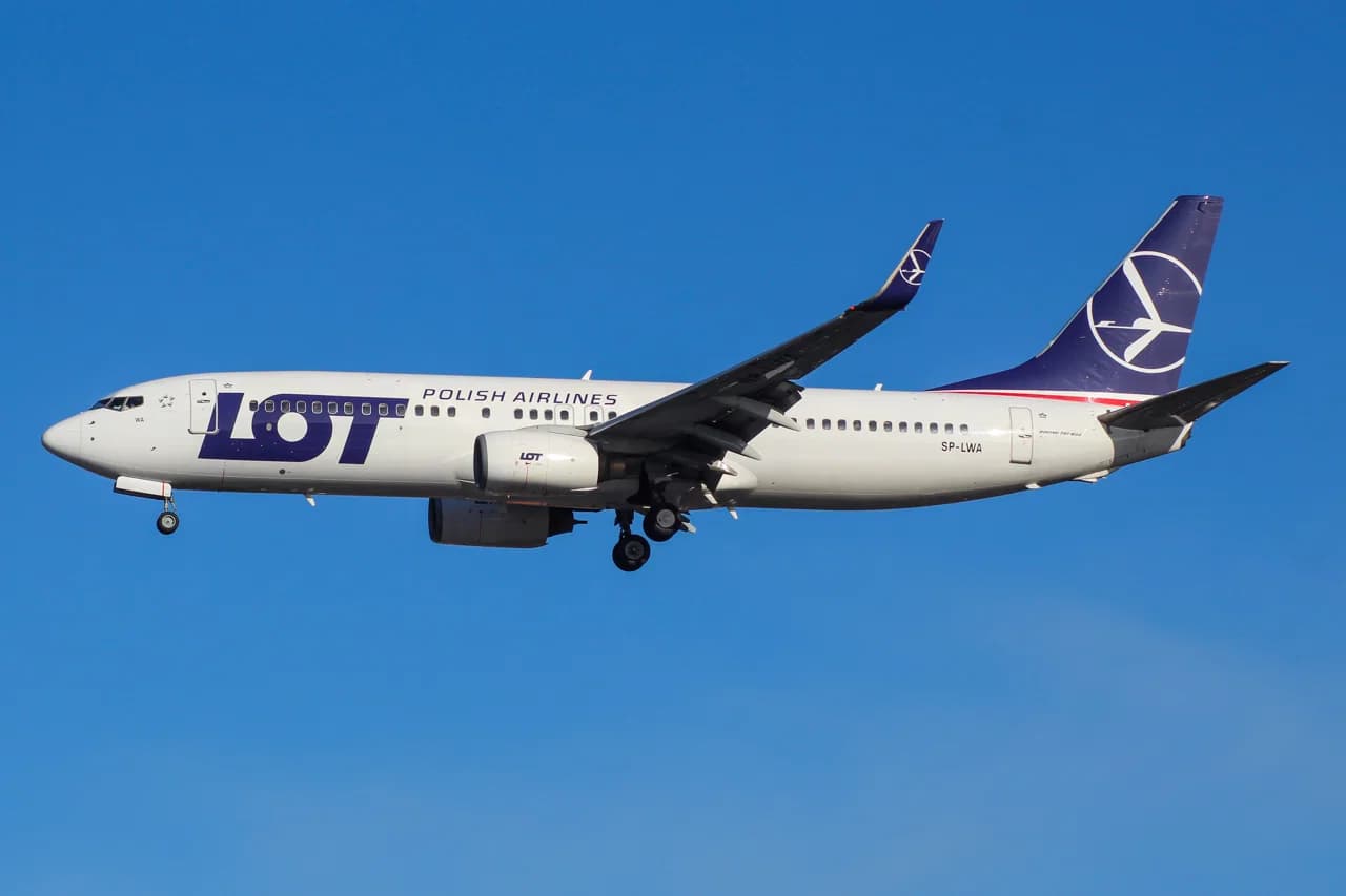 LOT Polish Airlines