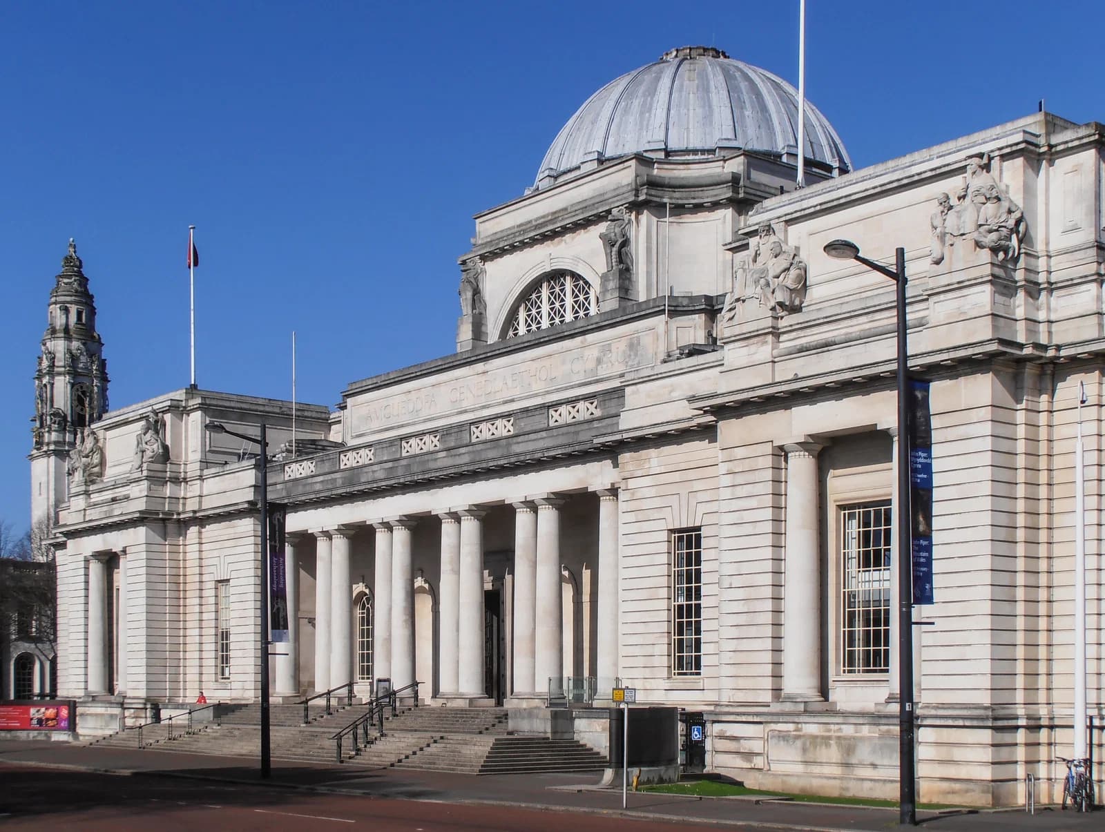 Amgueddfa Cymru – Museum Wales