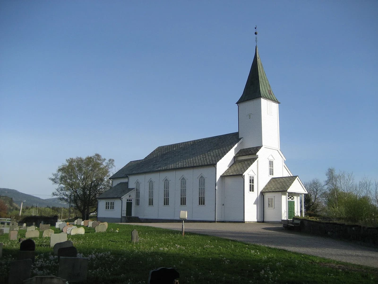 Lindås
