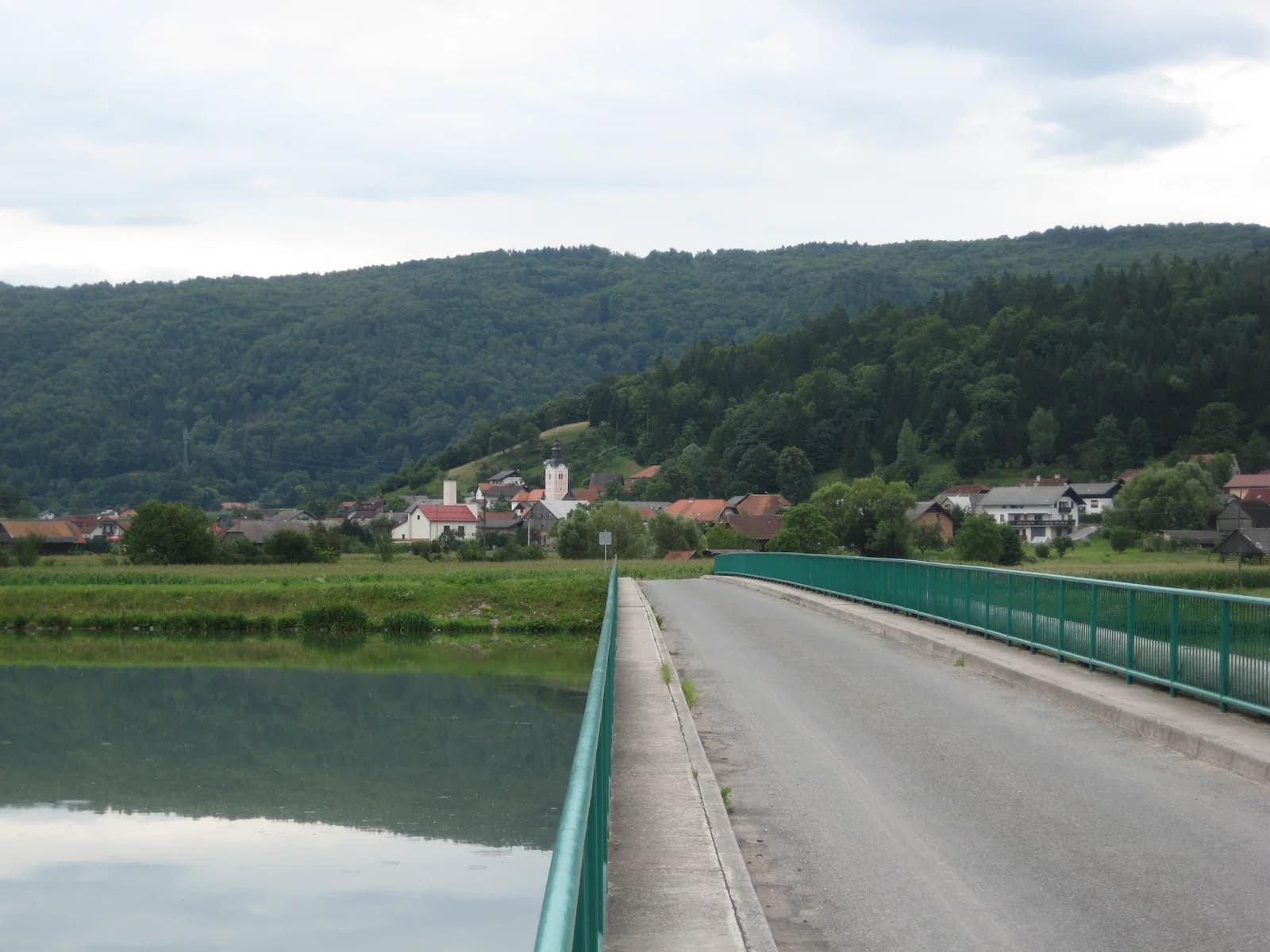 Vrhovo